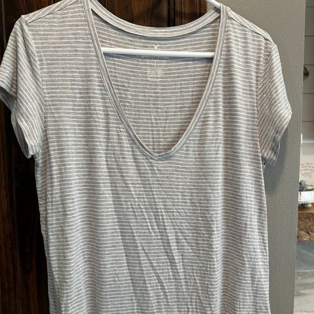 American Eagle Soft & Sexy Tee